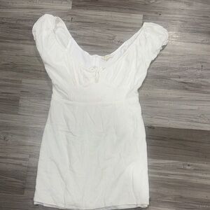L.A. Hearts Elegant White Dress with Puff Sleeves